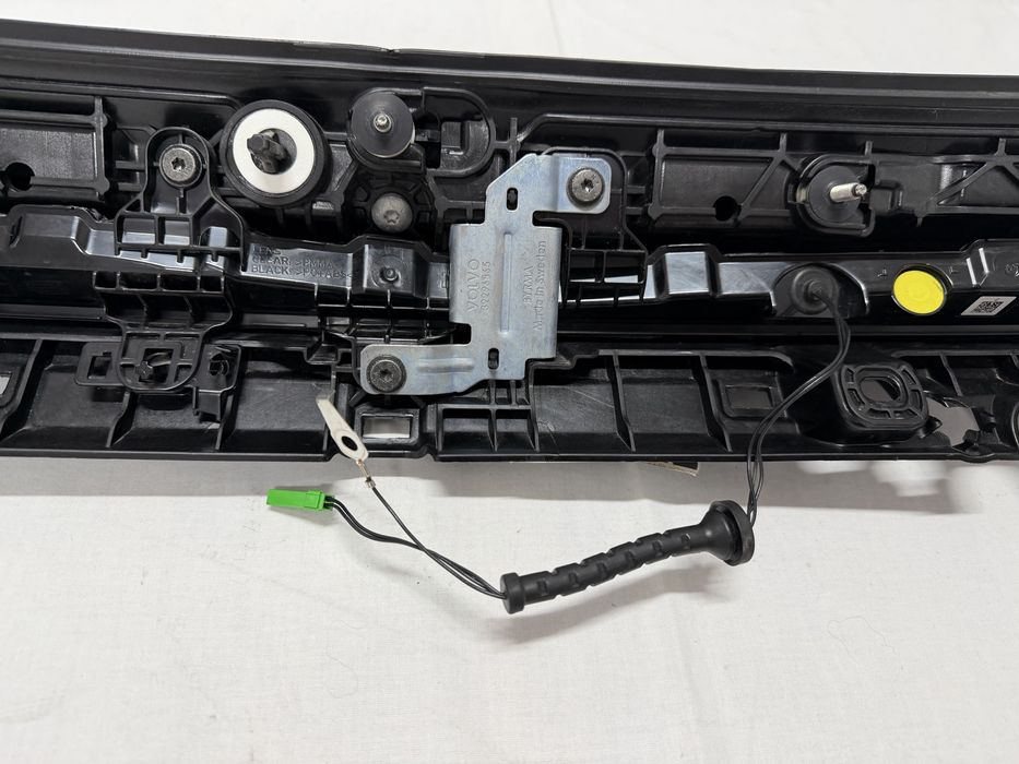 Spoiler Światło STOP Tył VOLVO C40 22-24r. EC40 25-26r.