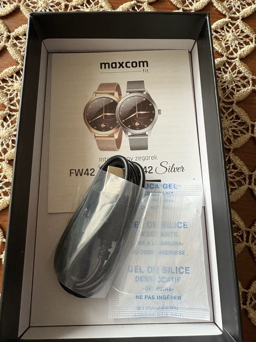 Smartwatch  Maxcom złoty NOWY