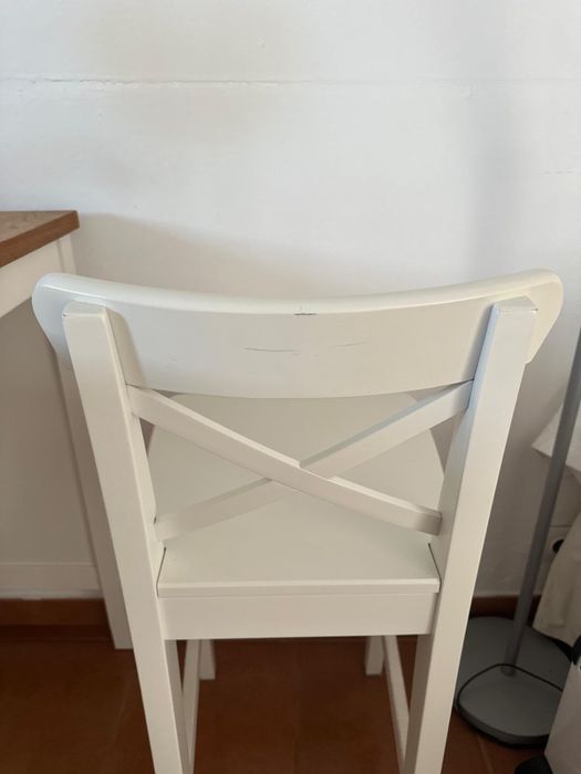 Ilha de cozinha IKEA TORNVIKEN – branco-bege/ carvalho  com 2 cadeiras ROSENTORP