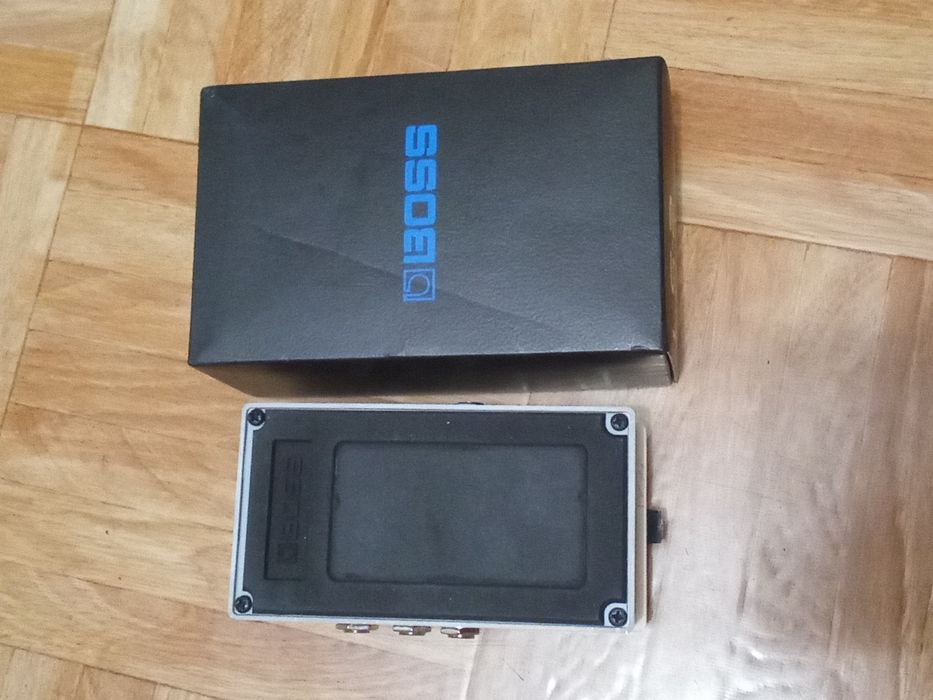 Boss LS-2 Line Selector