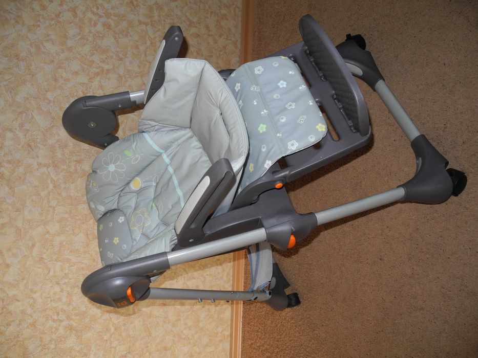 Стульчик для годування Chicco