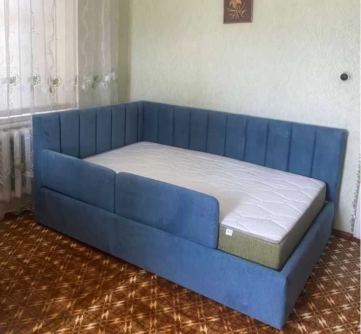 ліжко ,підліткове,дитяче,кутове від виробника
