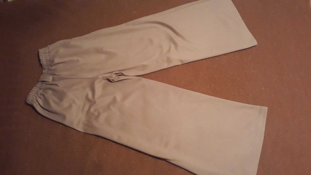 Calças de senhora - 38 - portes incluídos