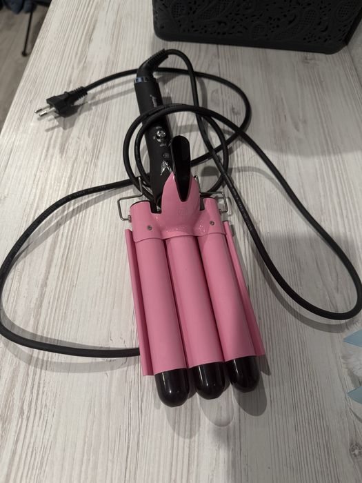 Продам плойки і фен