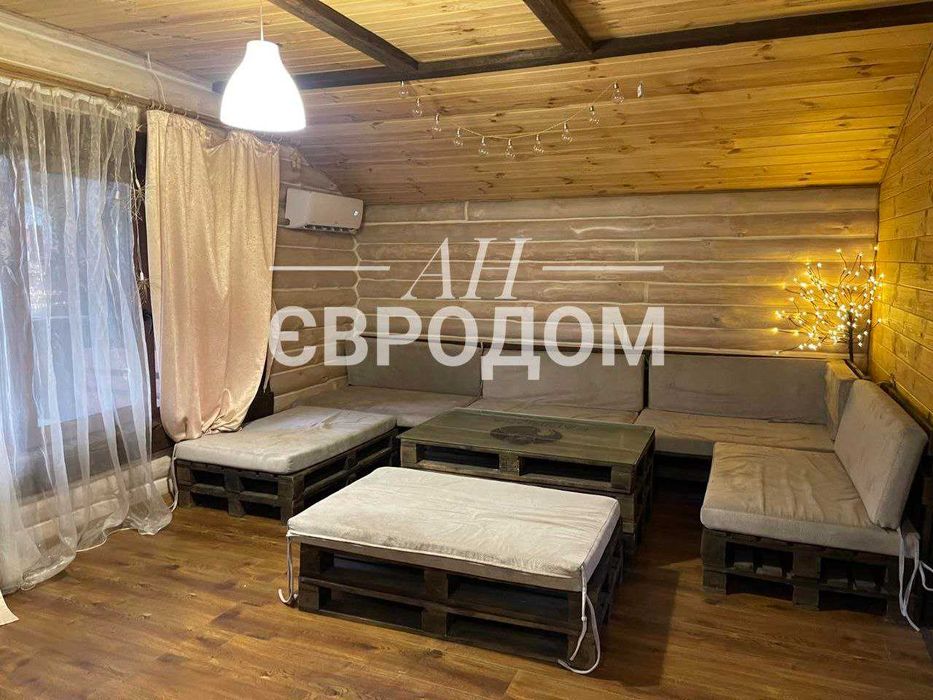 Продам дом 64м2 из сруба в Новопокровке Чугуевского района.