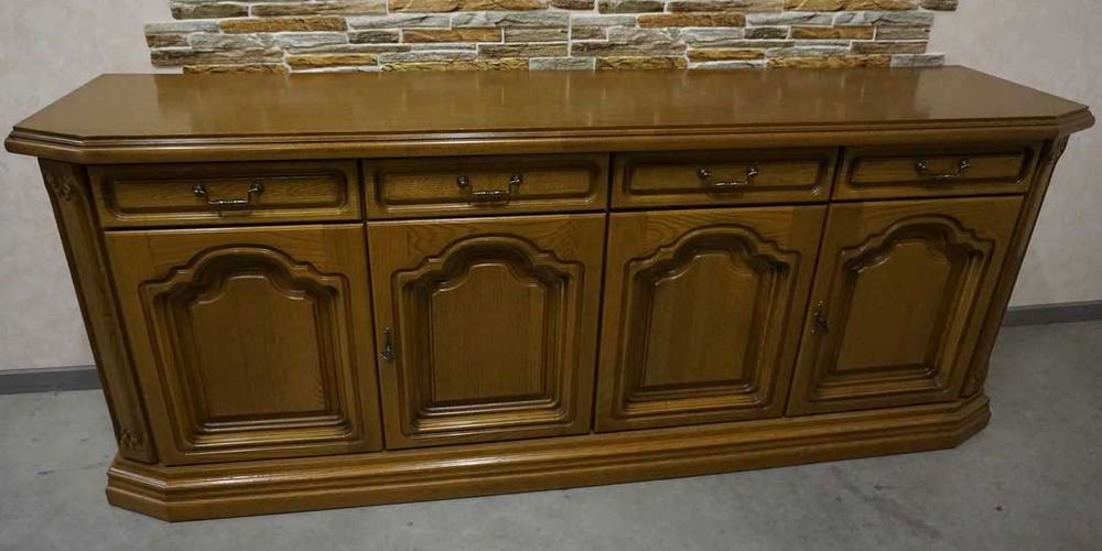 Komoda Dębowa Rustikalna  4 Drzwiowa szer. 203 cm  P-1317