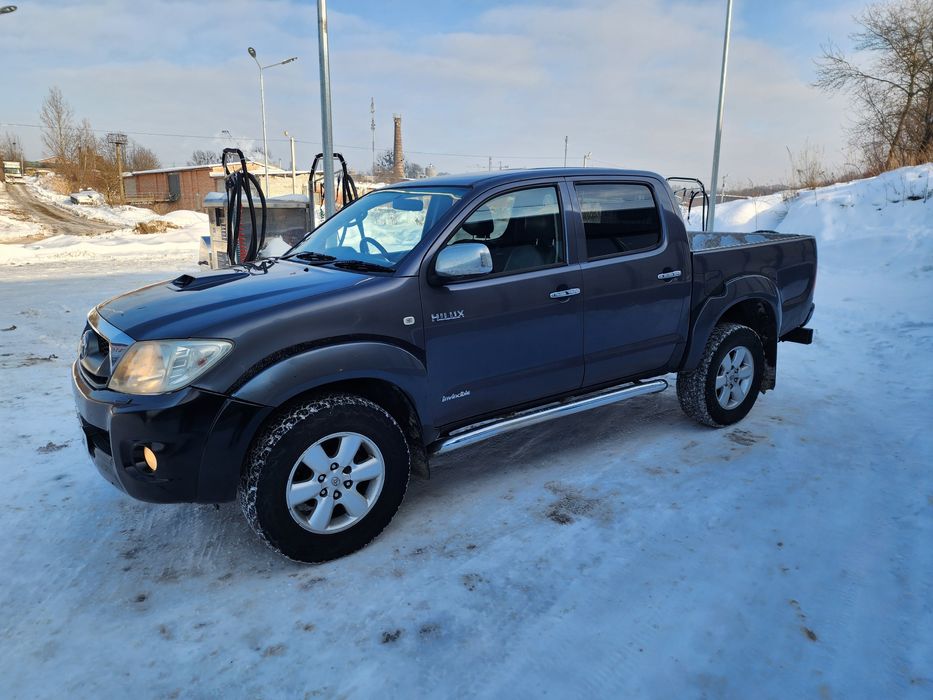 Toyota Hilux 3.0 Diesel 2011 рік в Україні!