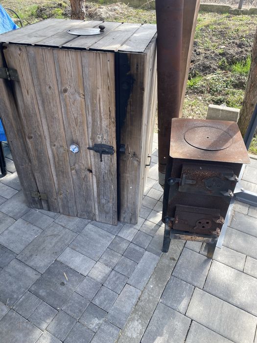 Wędzarnia drewniana