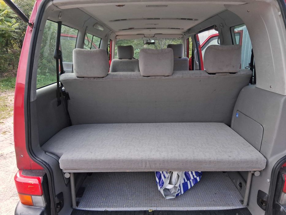 vw t4 multivan kompletne wnętrze ładny stan