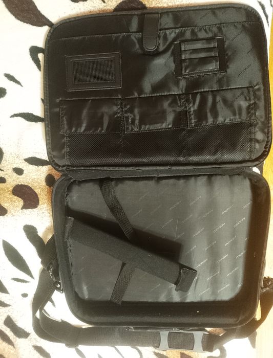 Продам сумку для ноутбука