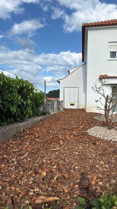 Moradia T3 para arrendar em Seiça, Ourém com ÁGUA INCLUÍDA