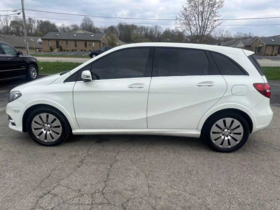 Mercedes-Benz b250      2017