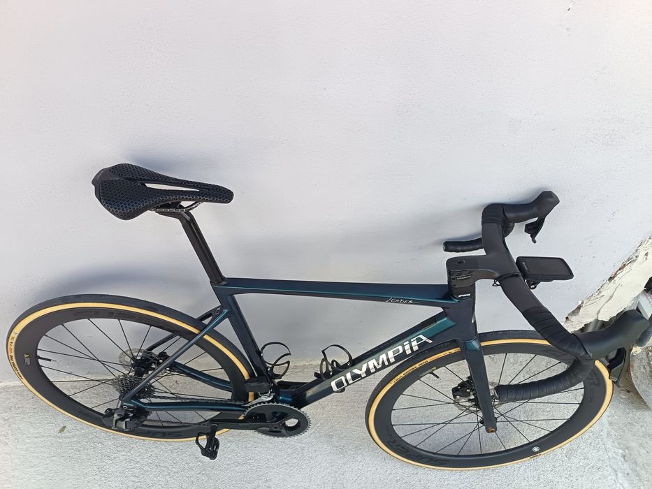 Olympia Leader 54 (M) SRAM AXS 12V RODAS CARBONO