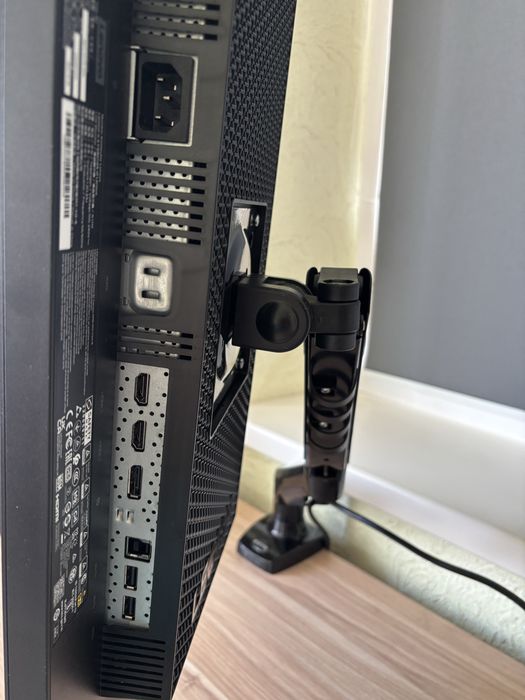 Ігровий монітор Lenovo legion Y25-30