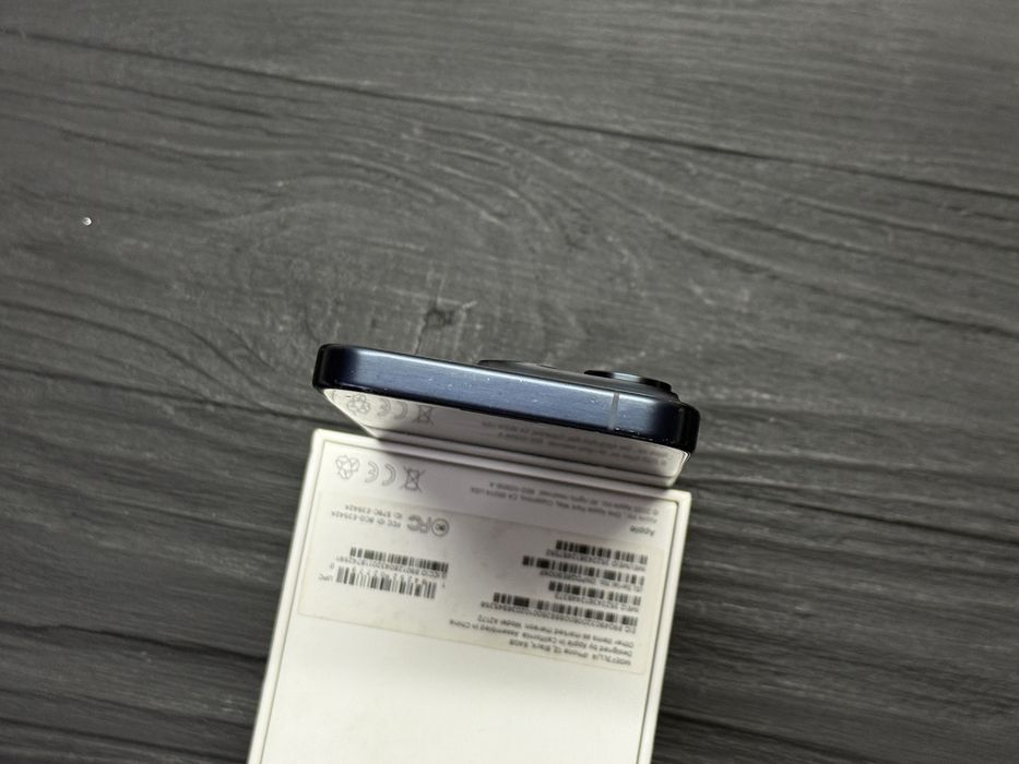 Под запчасти/восставноление iPhone 15 Pro 256gb Neverlock Trade-In/Oбмeн
