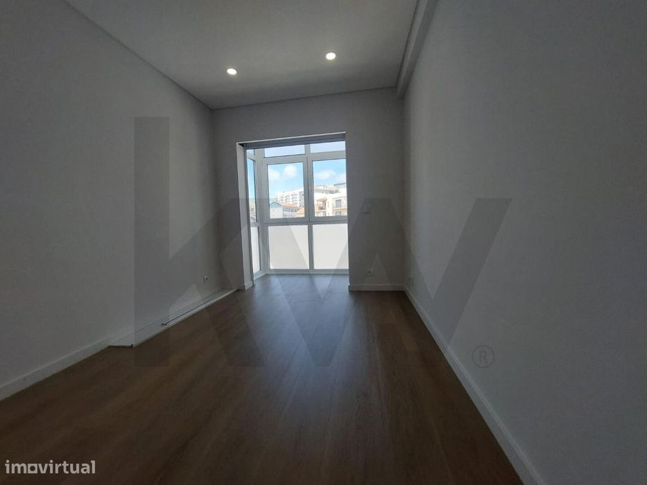 Apartamento T2 Renovado no Centro da Ericeira