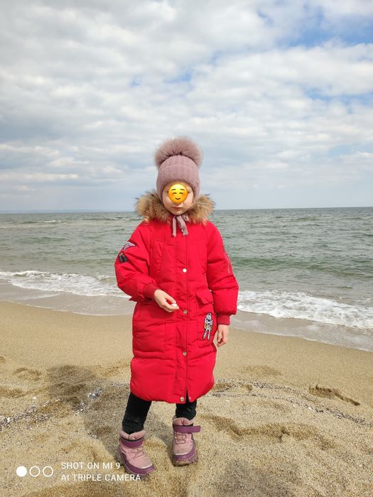 Пуховик, куртка зимова на дівчинку 7 років