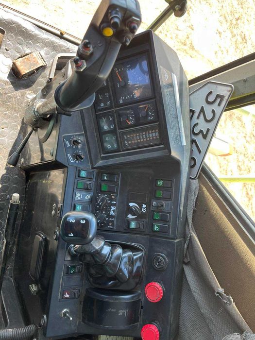 Продам комбайн Claas dominator Mega 218