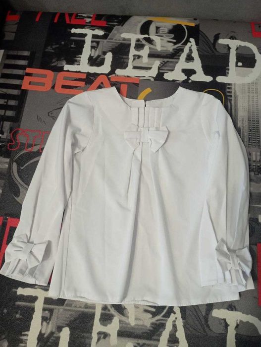 Блузка школьная     .