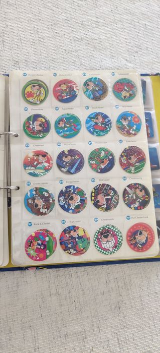 Caderneta tazos e outros tazos
