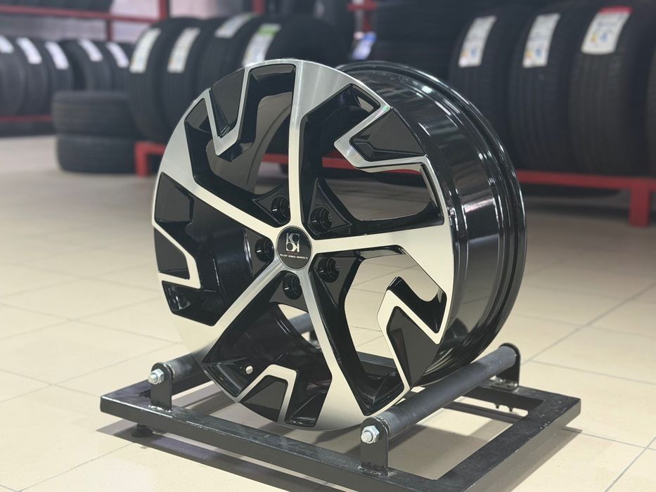 Литі диски Kia 1928 R18 5x114.3 Black Machined Face