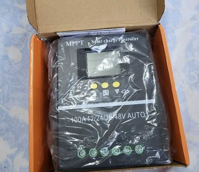 Преобразователь напряжения - солнечный инвертор заряда POWLS MPPT 100A