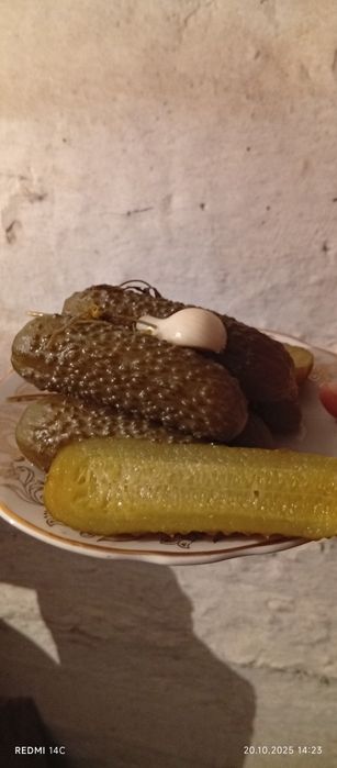 Продам солёный огурец