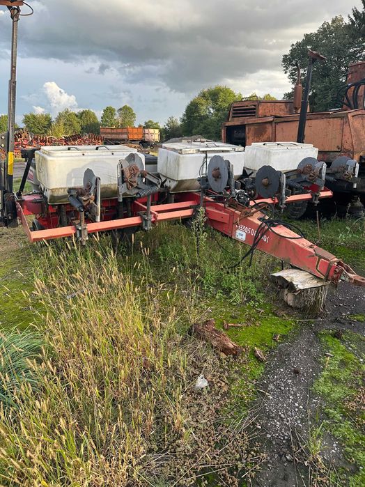 сівалка пневматична Massey Ferguson 6