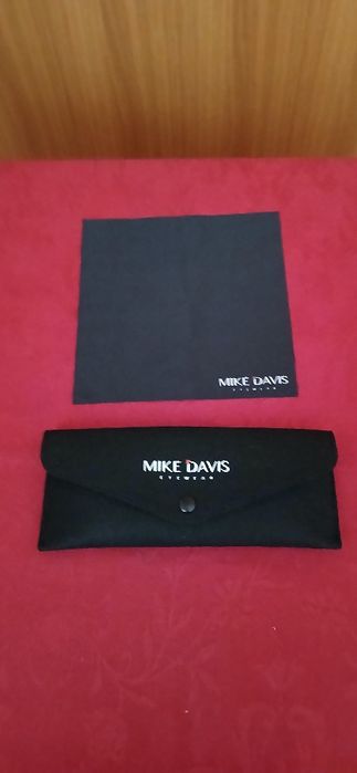 Bolsa de tecido para óculos Mike Davis, nova