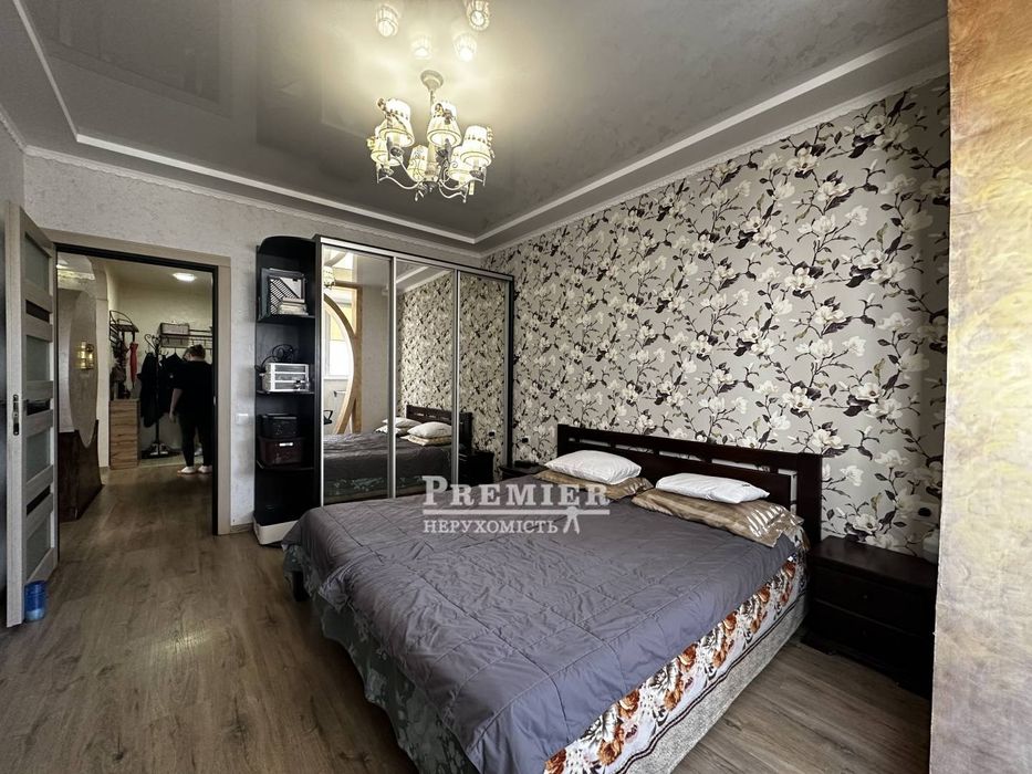 2-комнатная квартира 61 м2 на Таирова, новый дом, 5 этаж