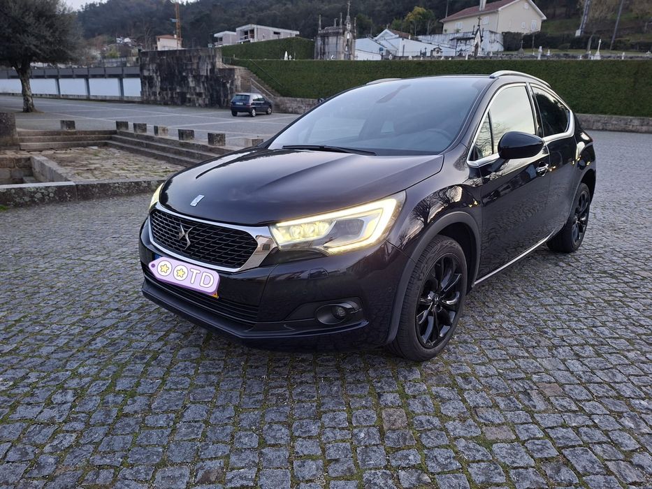 DS4 Crossback com 124 mil km