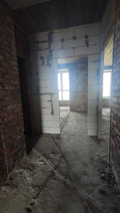 Велика 2к двостороння, чудовий краєвид на зелену зону!38443