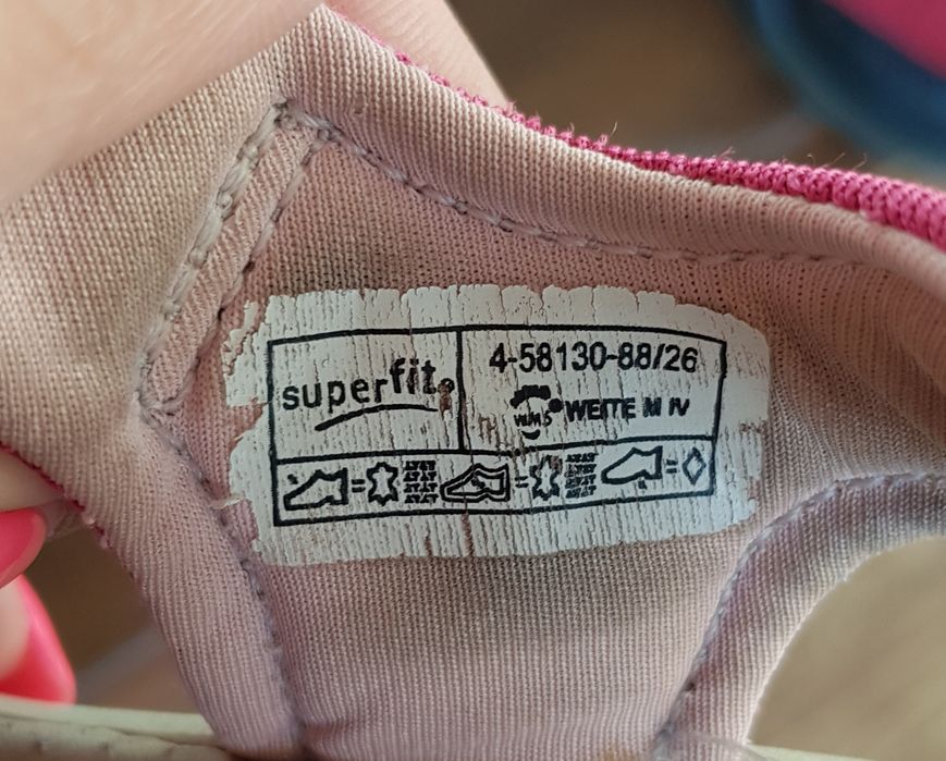 Босоніжки для дівчинки superfit