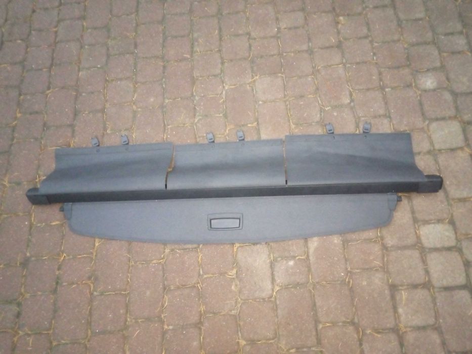 toyota verso 09-18 ROLETA BAGAŻNIKA oryginał