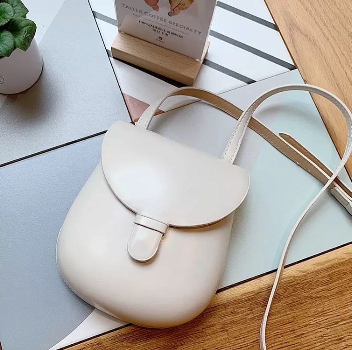 Carteira tiracolo branca, nova