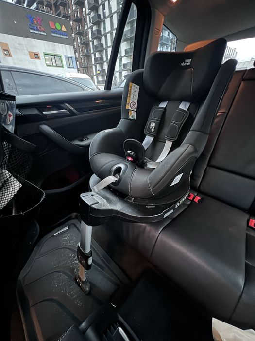 Продам автокрісло Britax Romer