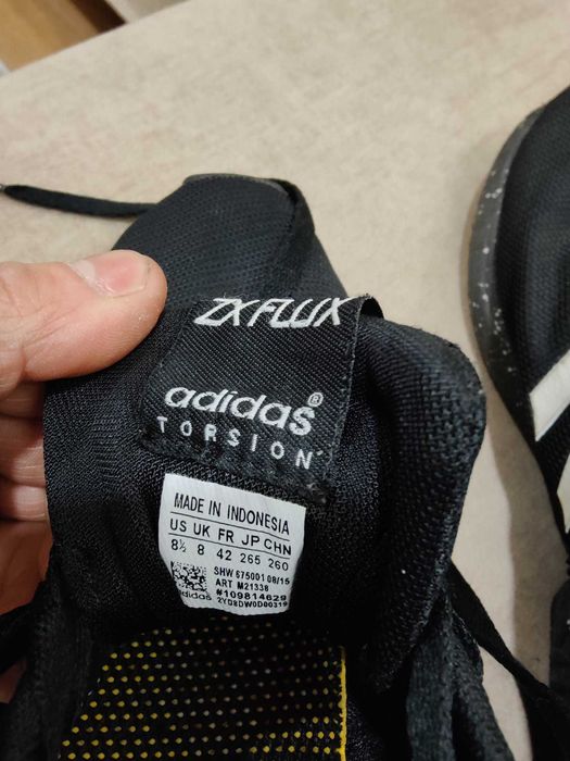 Sapatilhas ZX FLUX tam. 42 em excelente estado