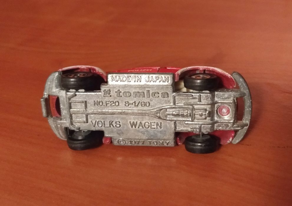 Miniatura antiga - VW Beetle "Carocha" - Tomica