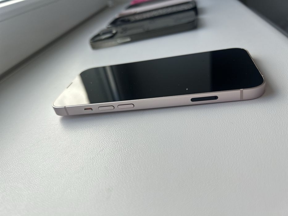 Iphone 13 Różowy