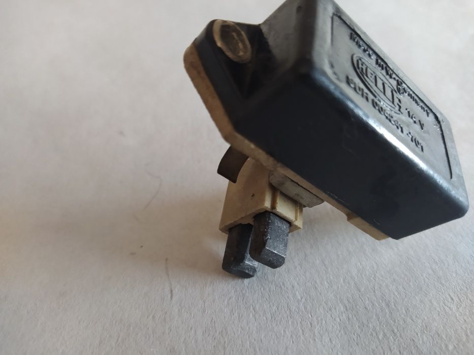 Продам регулятор напряжения