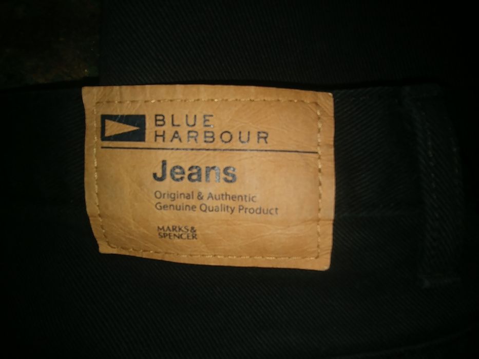 Spodnie Mark & Spencer. Rozmiar 34/29. Polecam !!!