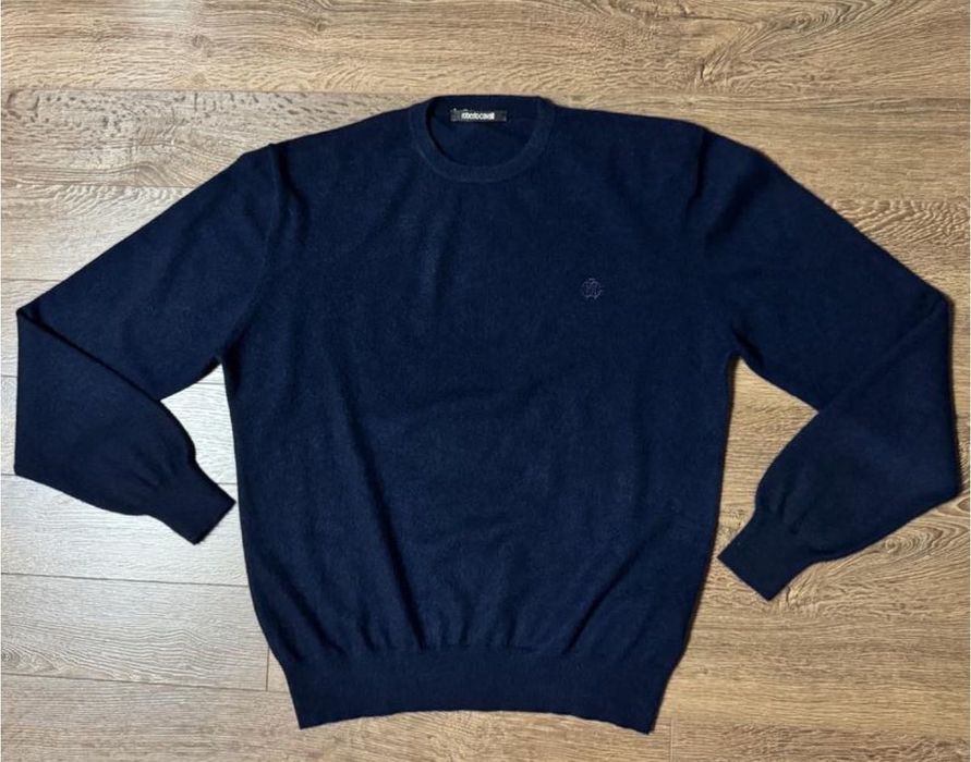 Кашемировый свитер Roberto Cavalli .