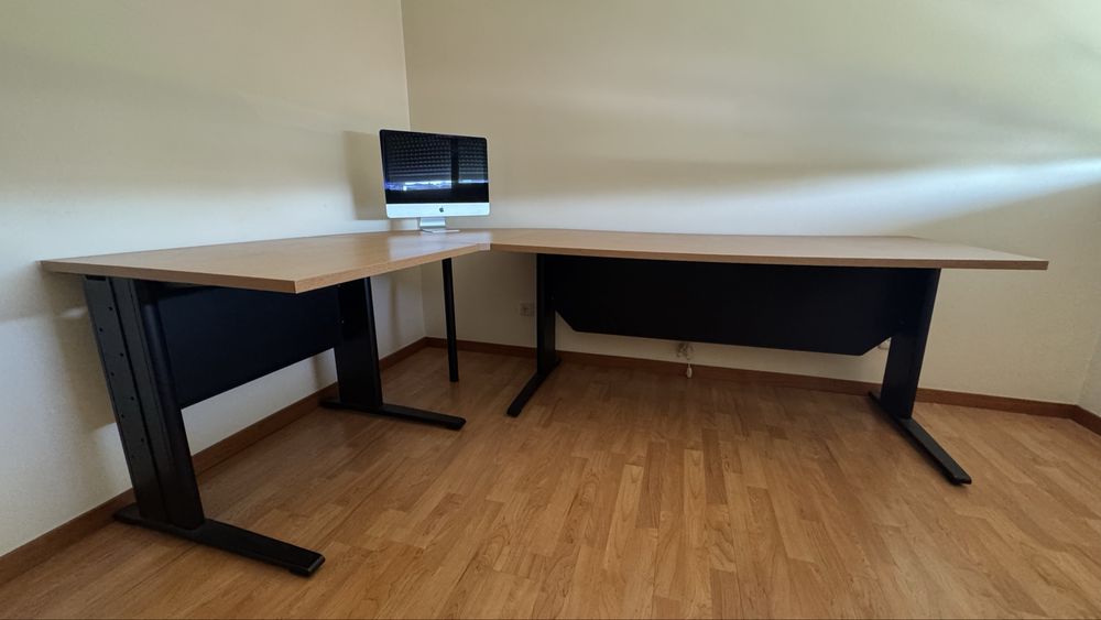Mesa Escritorio em L