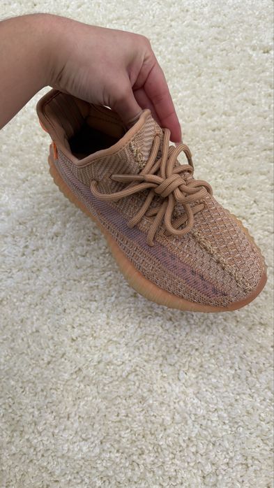 Кроссовки Adidas Yeezy