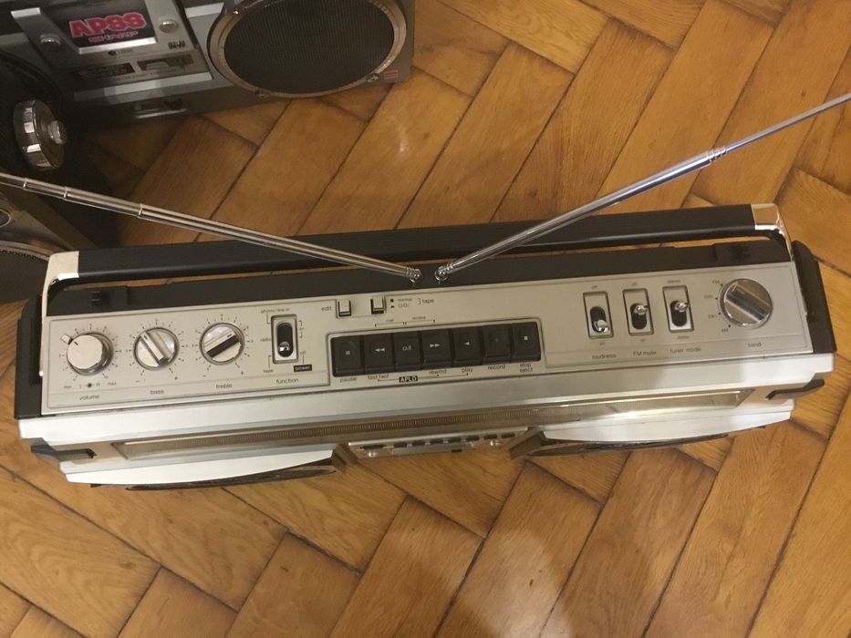 Sharp 9292 та 8585 в "гуд" стані(без торгу!)