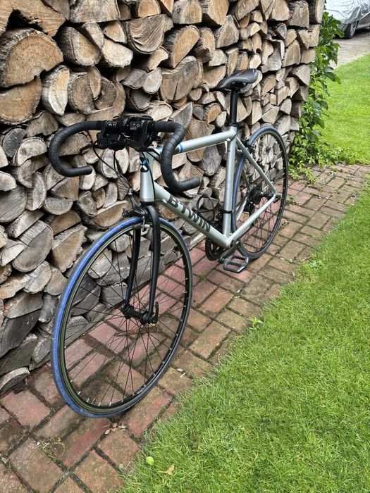 Rower szosowy Btwin