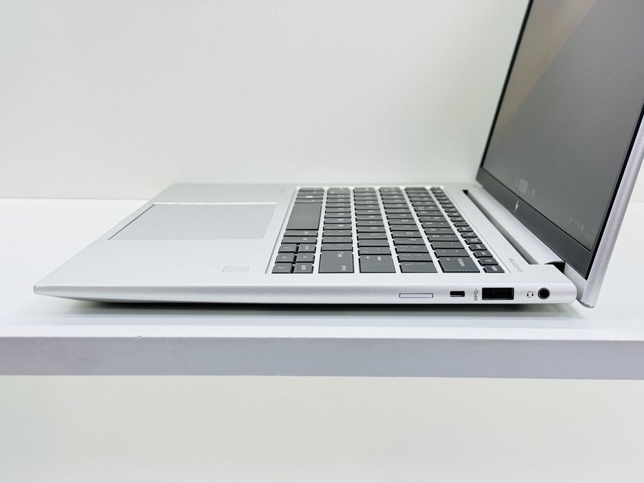 Преміальний HP EliteBook 840 G10 | i7-13gen + IRIS | 16GB DDR5 512 SSD