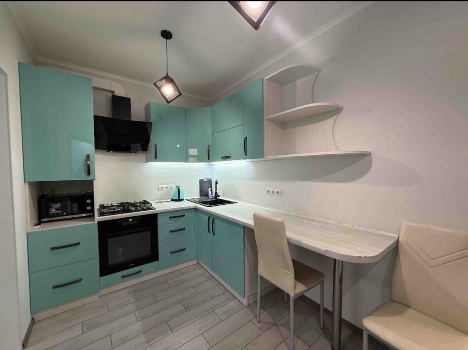 Оренда 2к квартири  ЖК барський