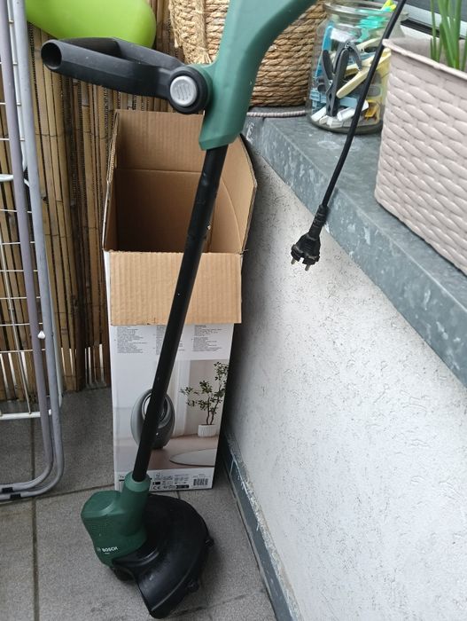 Podkaszarka Bosch elektryczna