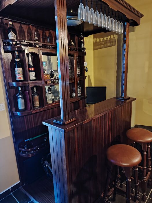 Bar em Cerejeira impecável